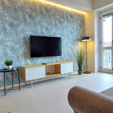 Suite Rent Milan 3 Bagian luar foto