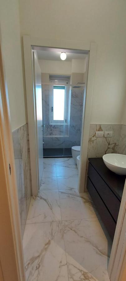 Suite Rent Milan 3 Bagian luar foto